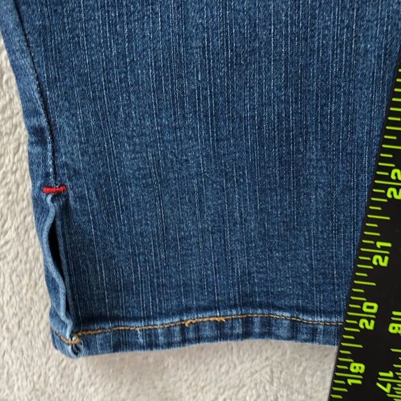 Womens Capri Jeans Size 14 S Casual Cropped Classic Blue Denim Summer Mid Rise - Picture 5 of 11